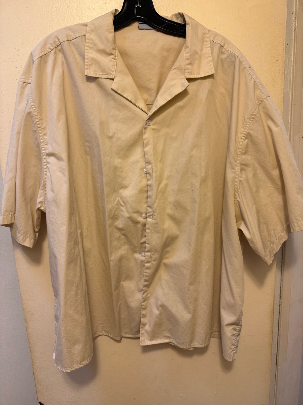 ASOS Men's Short-Sleeve Button-Down Shirt in Cream